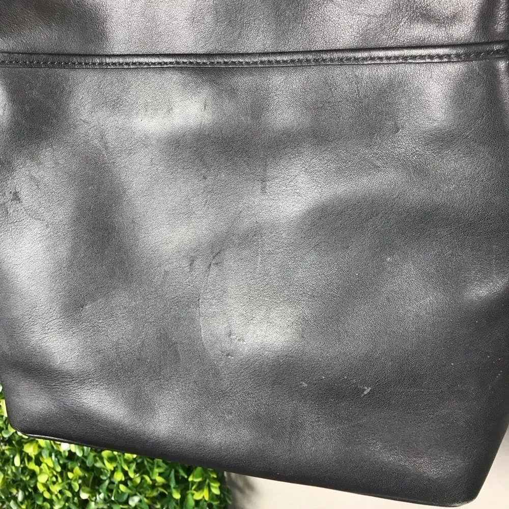 Vintage Coach Black Leather Bag - Picture 7 of 11